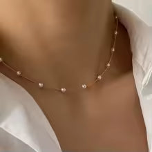 Elegant Layered Pearl Necklace