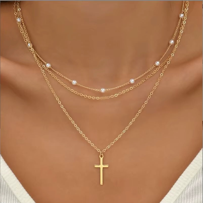 Elegant Layered Pearl Necklace